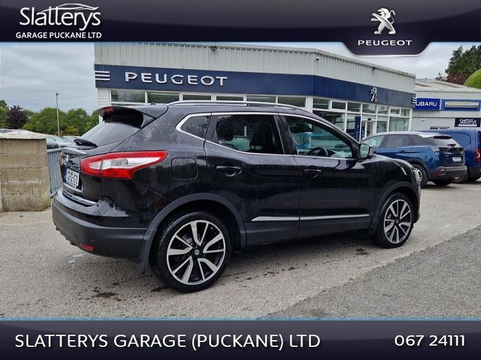 Nissan QASHQAI 2015