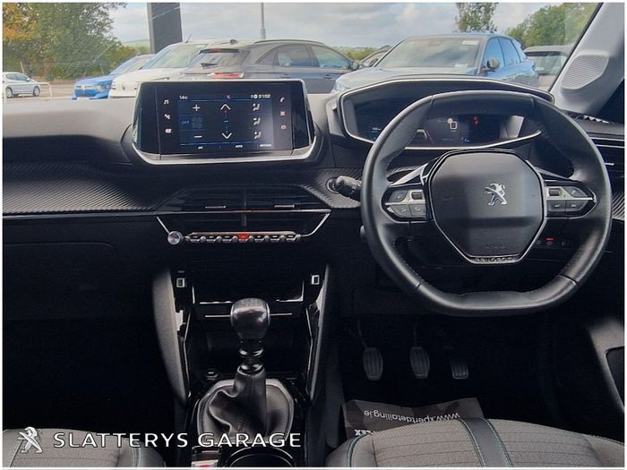 Peugeot 208 2022