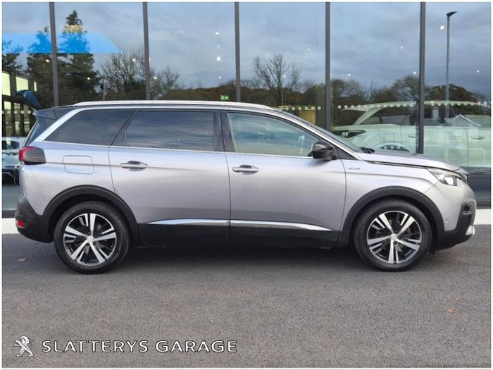 Peugeot 5008 2018