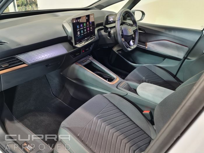 Cupra Born 2025