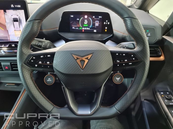 Cupra Born 2025