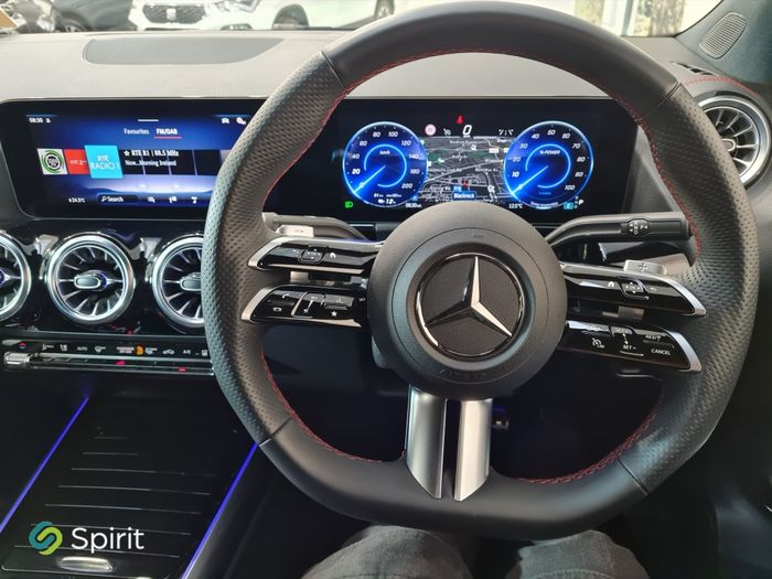 Mercedes-Benz EQA 2025
