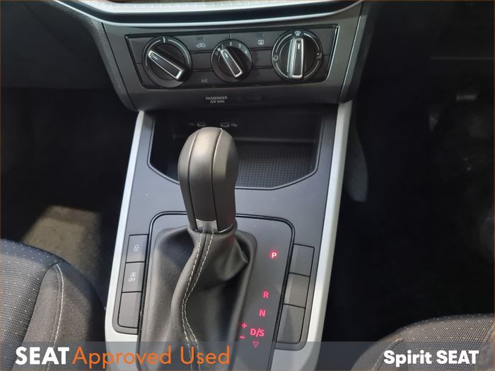 SEAT Arona 2025