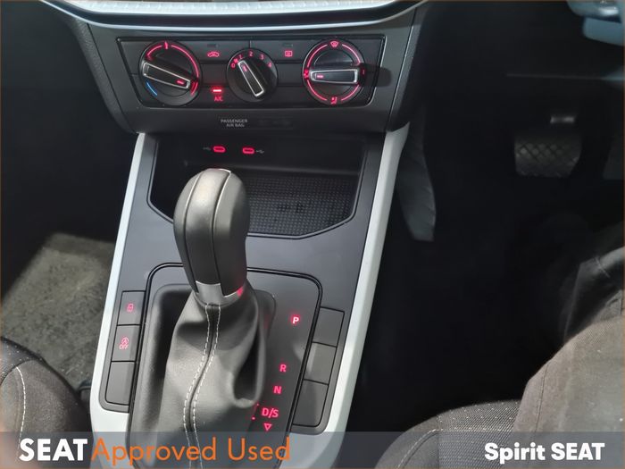 SEAT Arona 2025