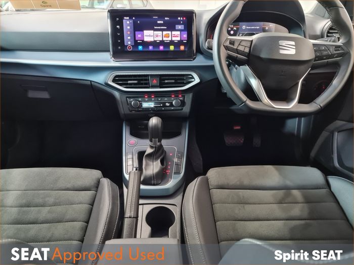 SEAT Arona 2025