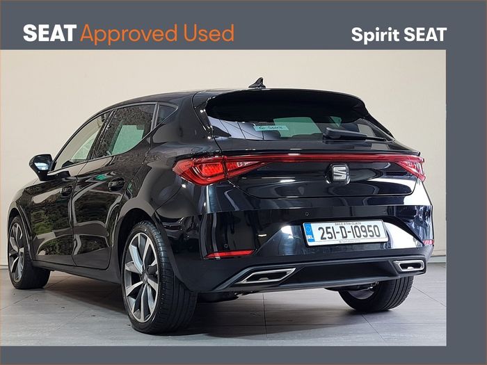 SEAT Leon 2025