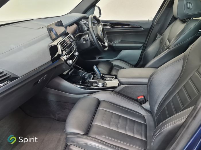 BMW iX3 2021