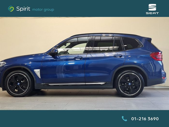 BMW iX3 2021