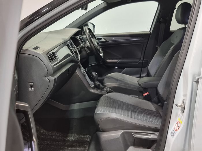 Volkswagen T-Roc 2021