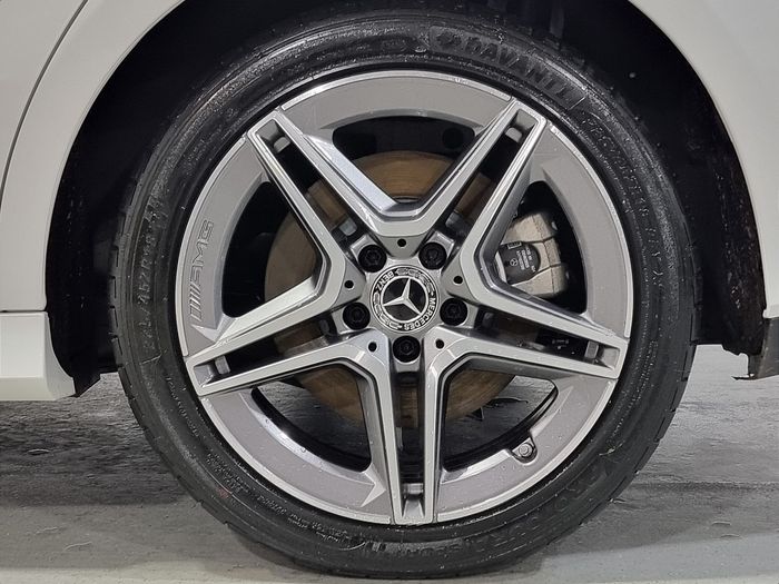 Mercedes-Benz CLA 2025
