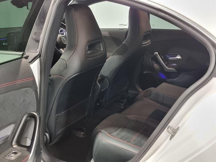 Mercedes-Benz CLA 2025