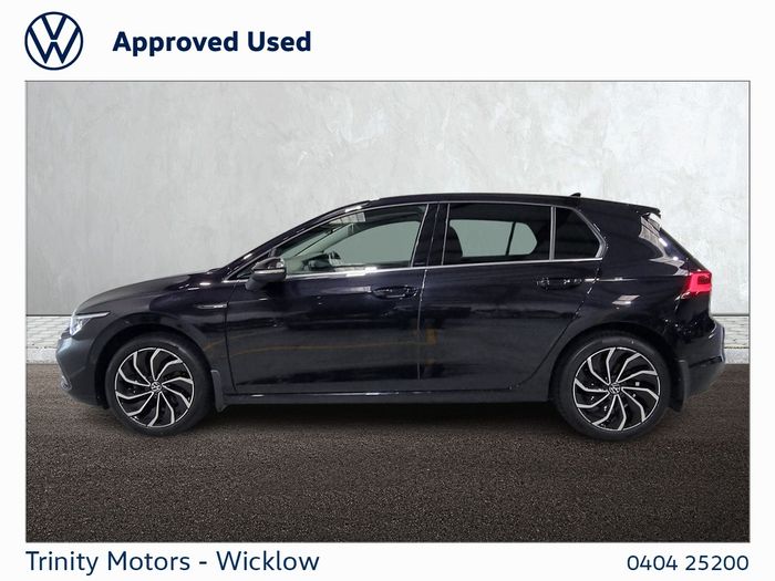 Volkswagen Golf 2024