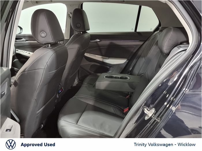 Volkswagen Golf 2024