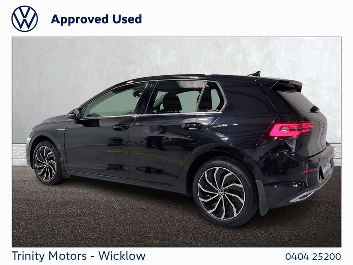 Volkswagen Golf 2024