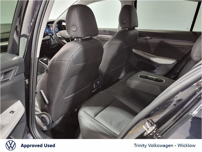 Volkswagen Golf 2024