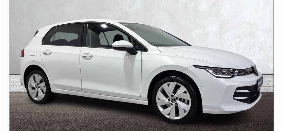 Volkswagen Golf 2025
