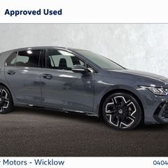 Volkswagen Golf 2025