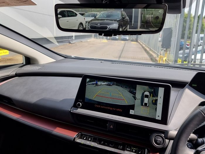 Toyota Prius 2023