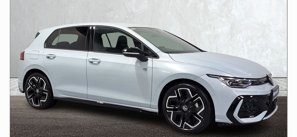 Volkswagen Golf 2025