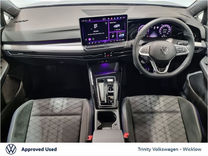 Volkswagen Golf 2025