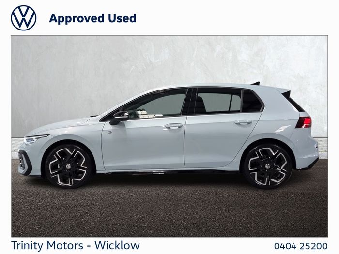 Volkswagen Golf 2025