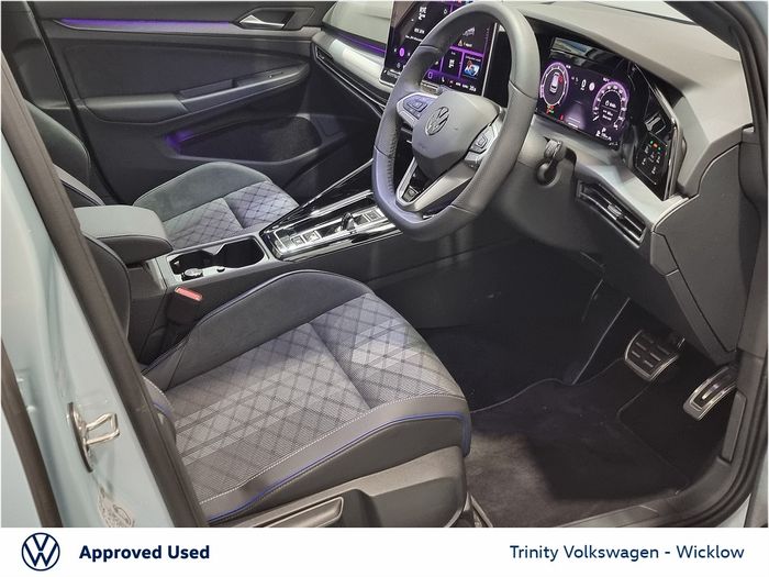 Volkswagen Golf 2025