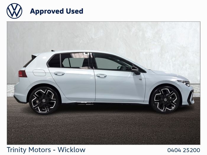 Volkswagen Golf 2025