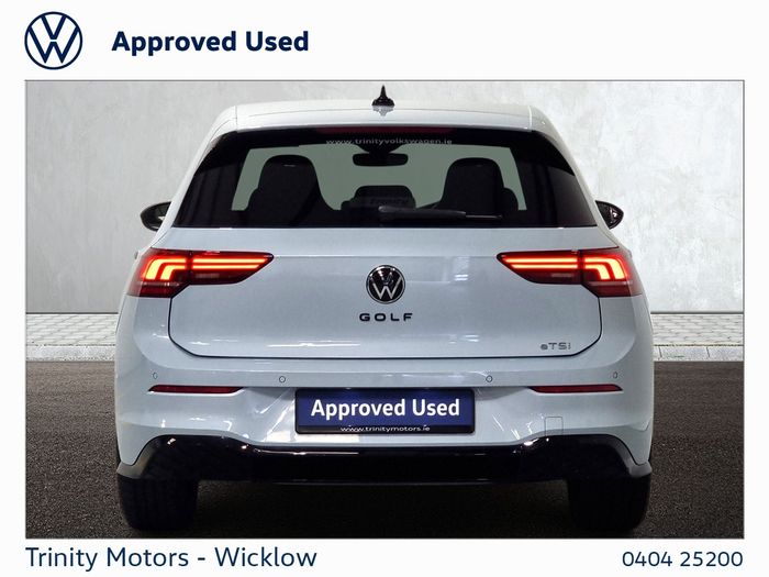 Volkswagen Golf 2025