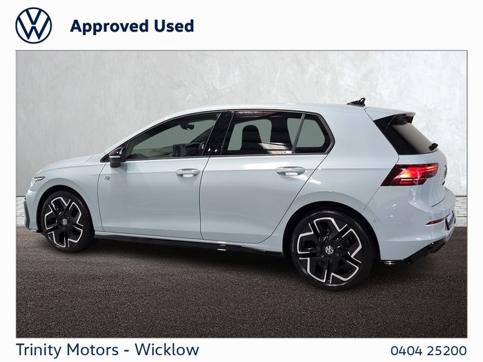 Volkswagen Golf 2025