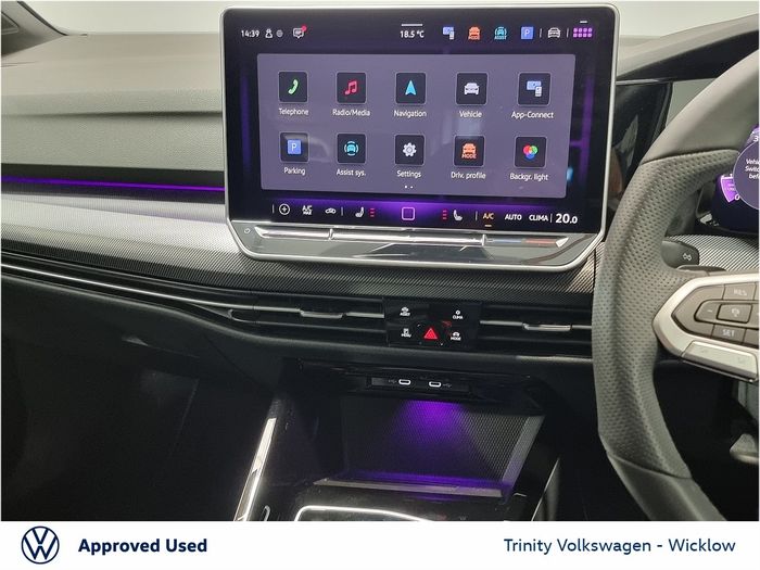 Volkswagen Golf 2025