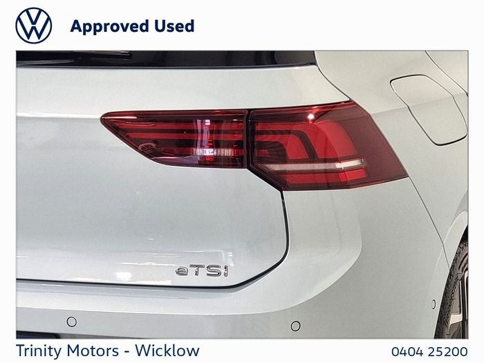 Volkswagen Golf 2025