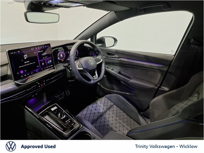 Volkswagen Golf 2025