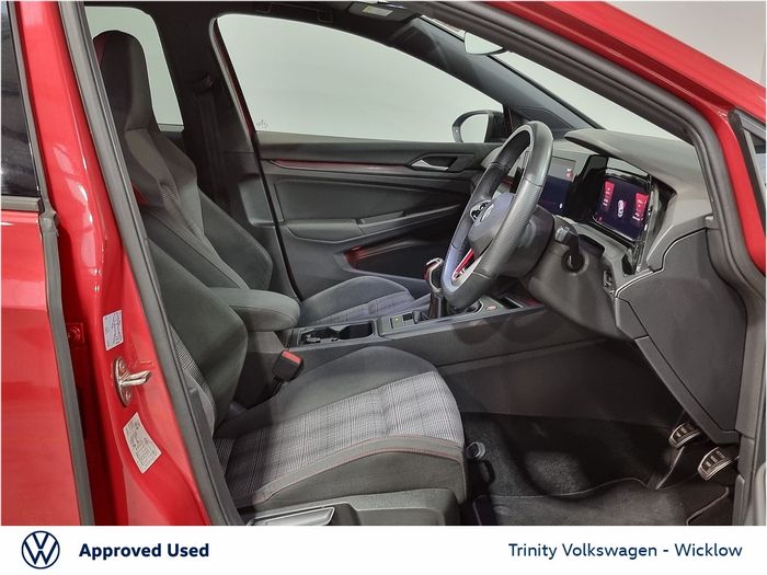Volkswagen Golf 2021