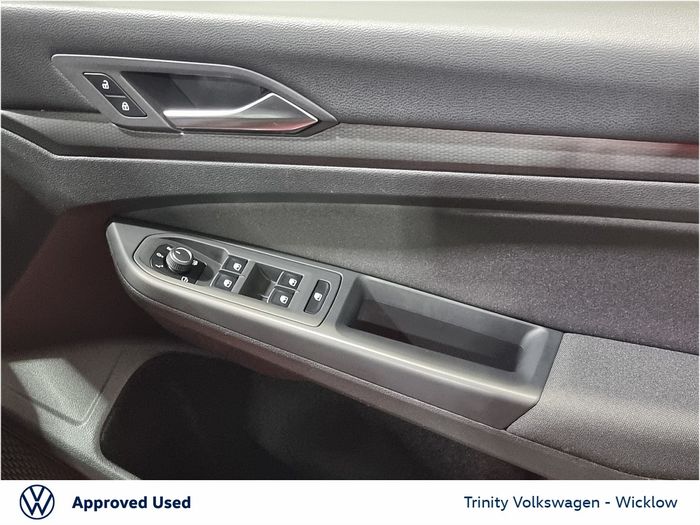 Volkswagen Golf 2021