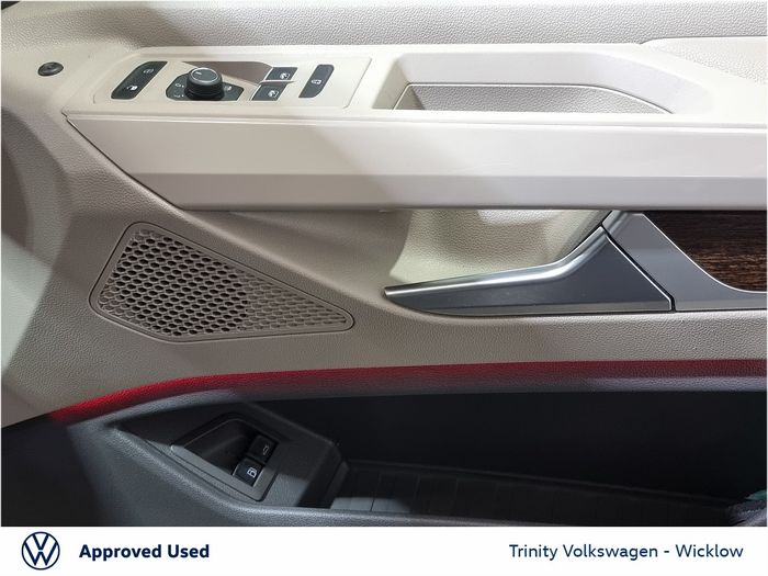 Volkswagen Multivan 2025