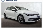 Volkswagen Golf 2021