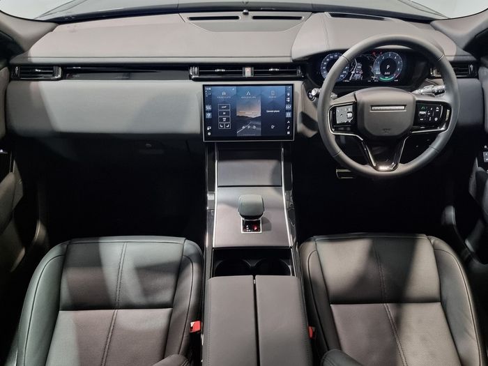 Land Rover Range Rover Velar 2026