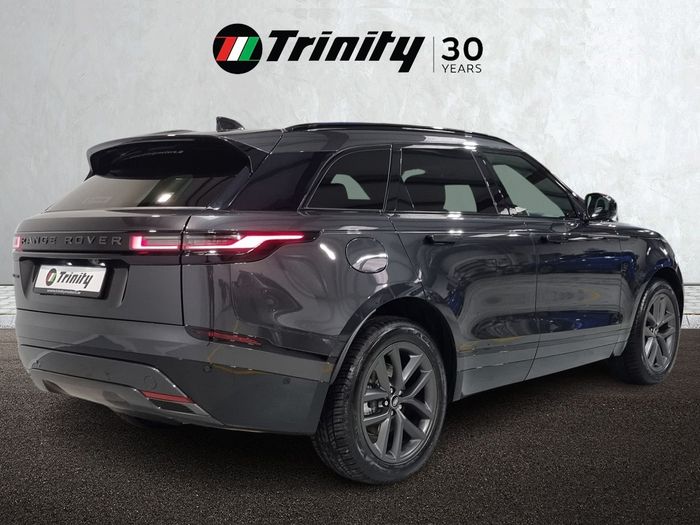 Land Rover Range Rover Velar 2026