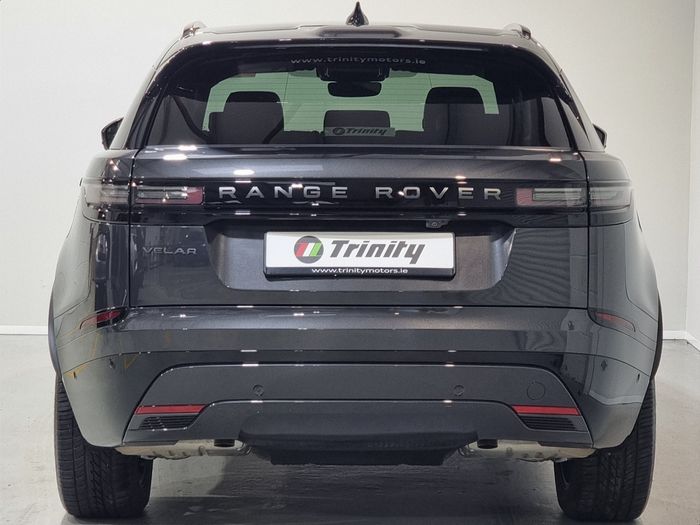 Land Rover Range Rover Velar 2026