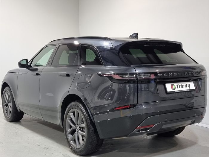 Land Rover Range Rover Velar 2026