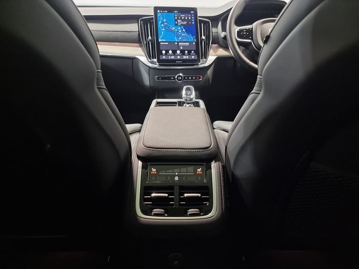 Volvo XC90 2026