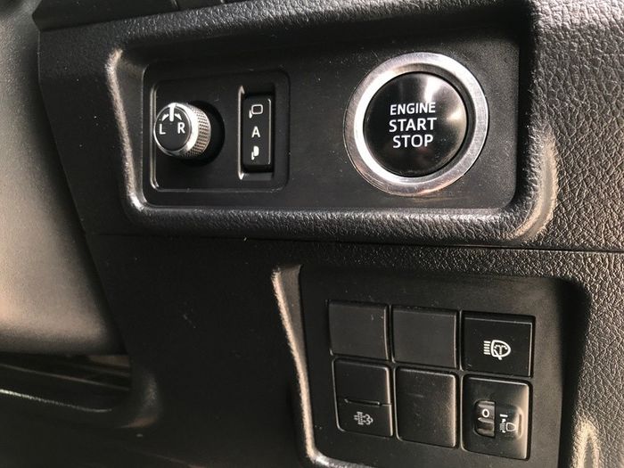 Toyota Landcruiser 2023