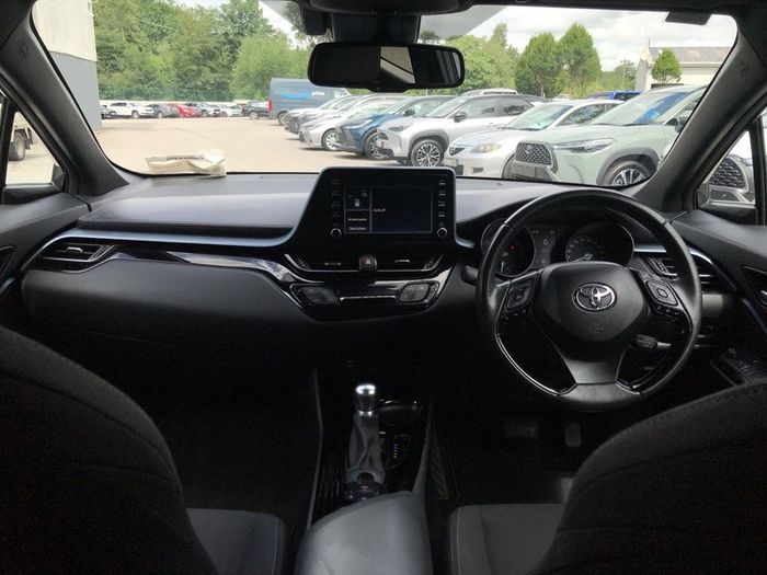 Toyota C-HR 2021