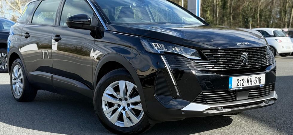 Peugeot 5008 2021