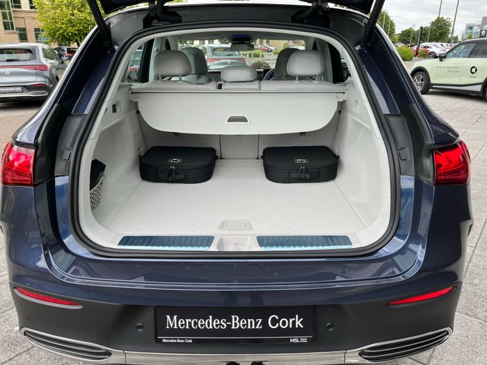 Mercedes-Benz EQE 2025