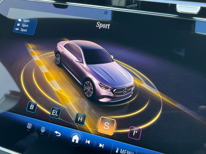Mercedes-Benz E-Class 2026