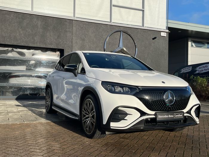 Mercedes-Benz EQE 2024