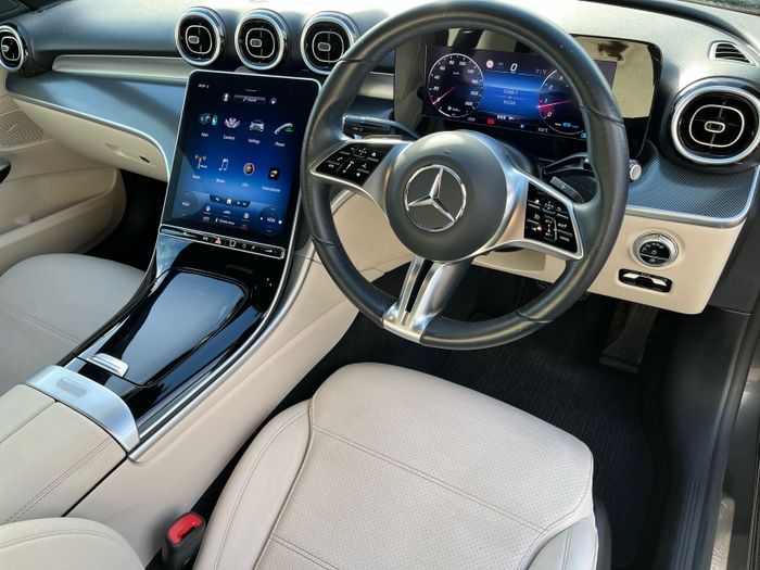 Mercedes-Benz C-Class 2023