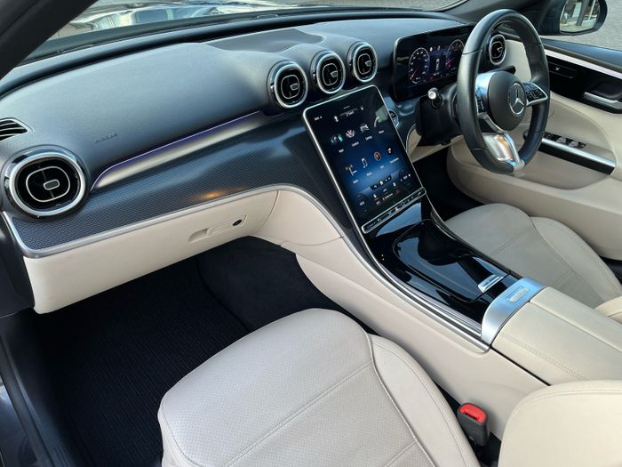 Mercedes-Benz C-Class 2023