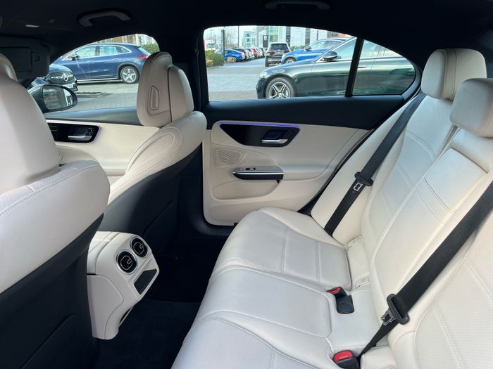 Mercedes-Benz C-Class 2023
